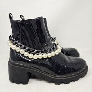 BETSEY JOHNSON Martin Black Slip On Combat Pearl Chain Chunky Grunge Boots Sz 8